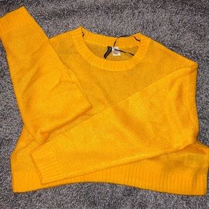 H&M plain yellow sweater.